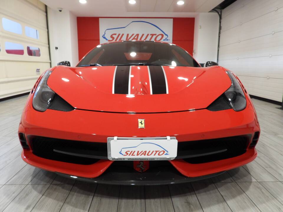 Image 2/15 of Ferrari 458 Speciale (2014)