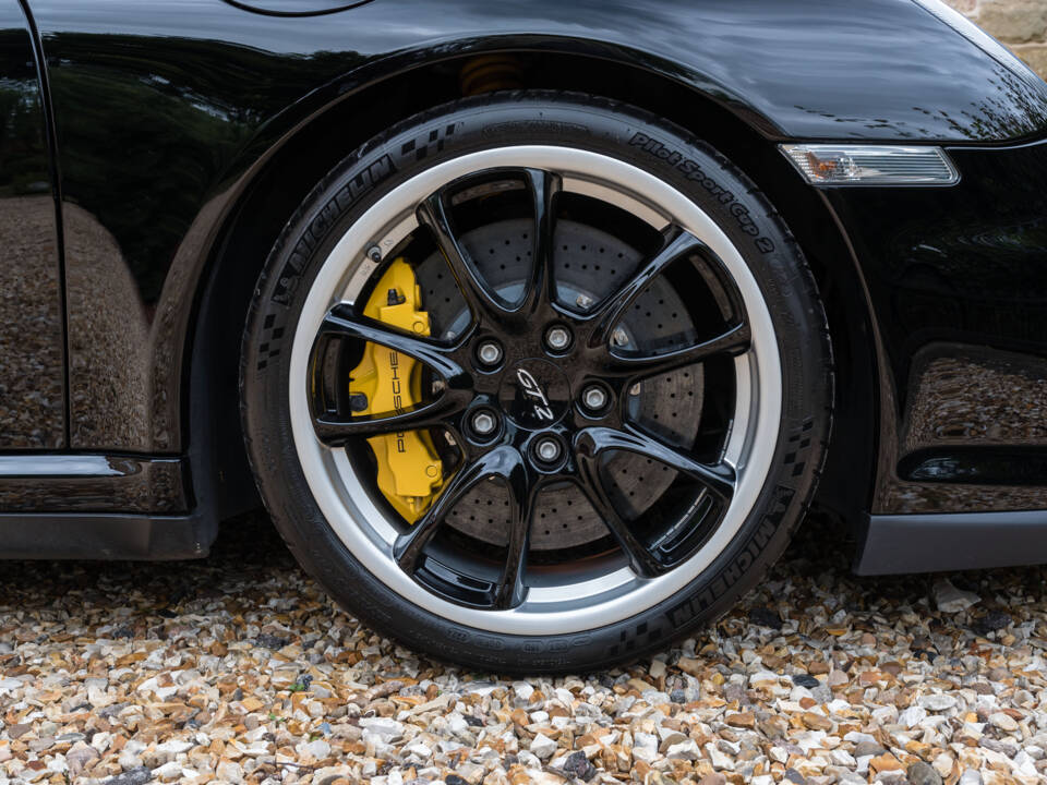 Image 45/47 of Porsche 911 GT2 (2009)