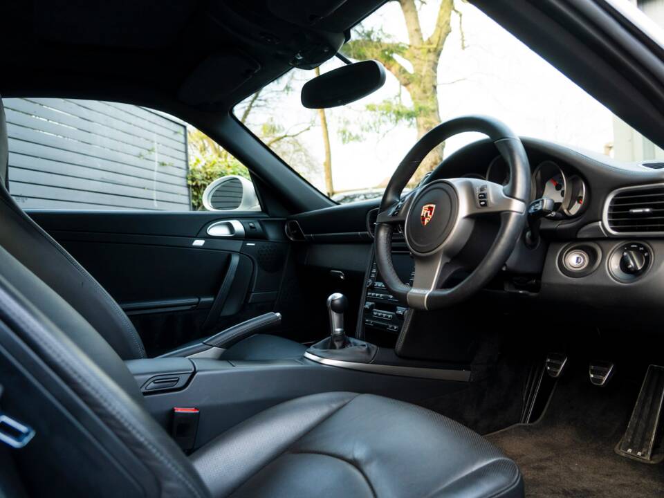 Bild 35/52 von Porsche 911 Turbo (2010)