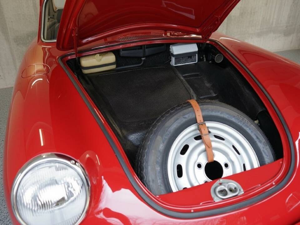 Image 5/26 of Porsche 356 C 1600 SC (1964)