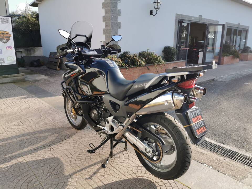 Bild 4/30 von Honda DUMMY (2004)