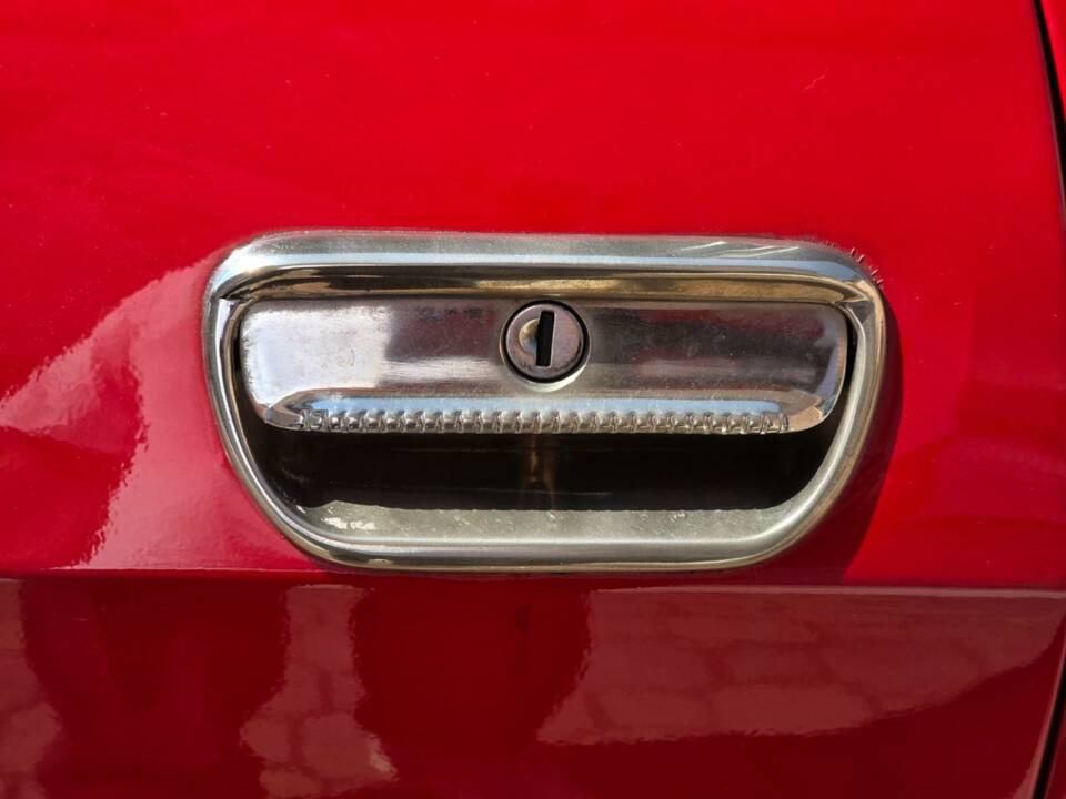 Image 26/45 of Alfa Romeo Giulia GT 1300 Junior (1973)