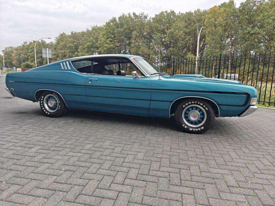 Bild 10/32 von Ford Torino GT Sportsroof 351 (1969)