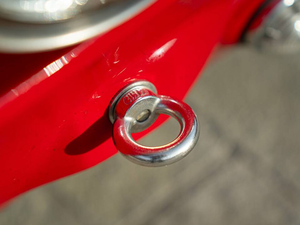 Bild 36/50 von Alfa Romeo 2000 GT Veloce (1973)