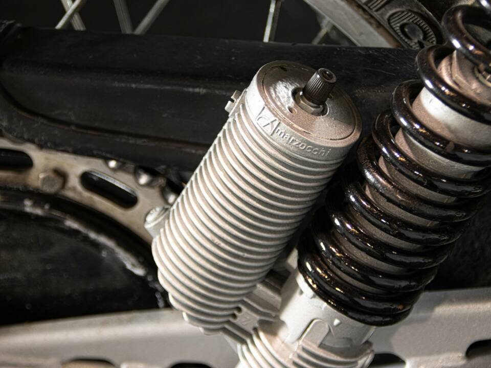 Imagen 42/50 de KTM 250 MC/GS (1977)