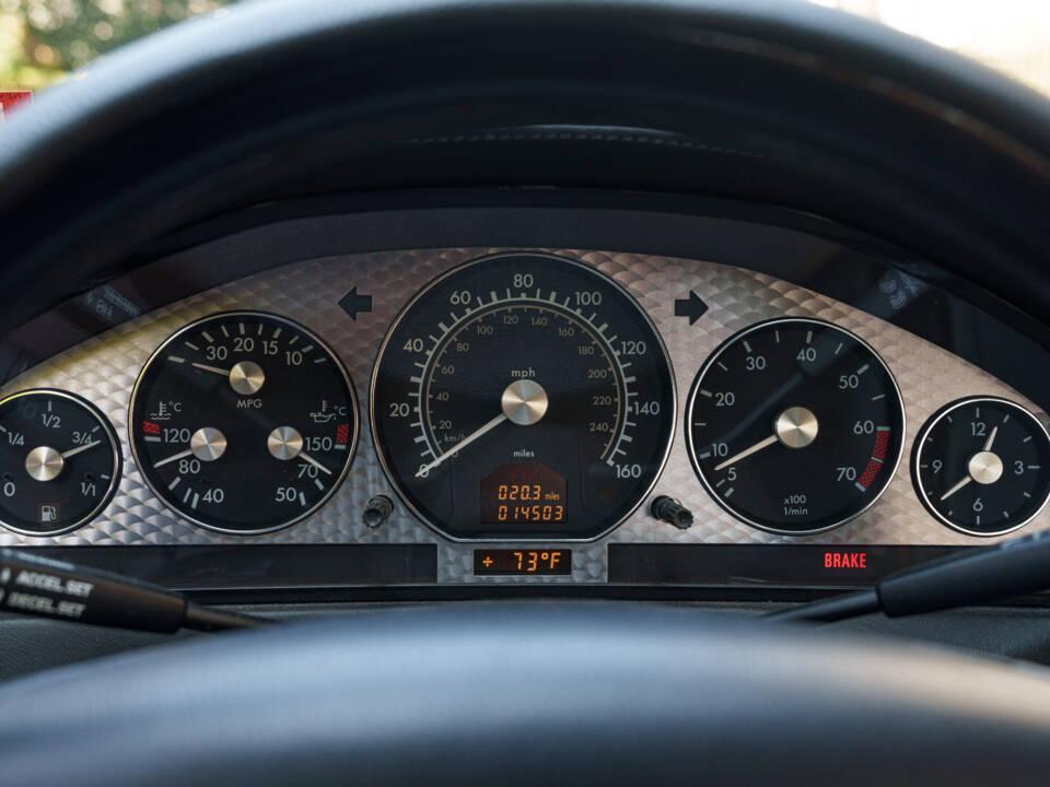 Bild 19/33 von Mercedes-Benz SL 600 (2002)