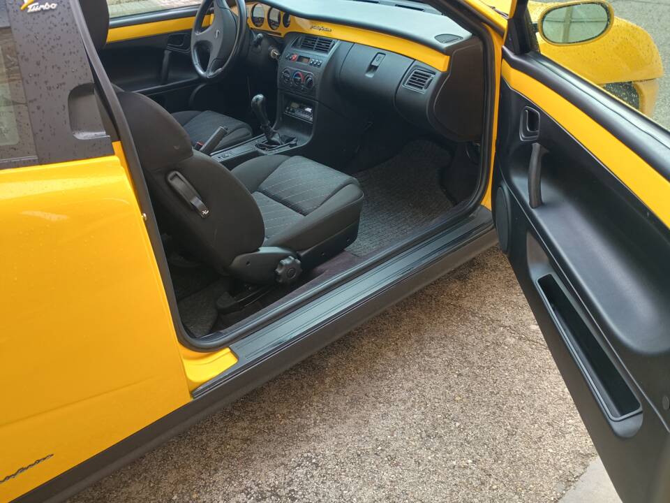 Bild 6/6 von FIAT Coupé 2.0 16V Turbo (1994)