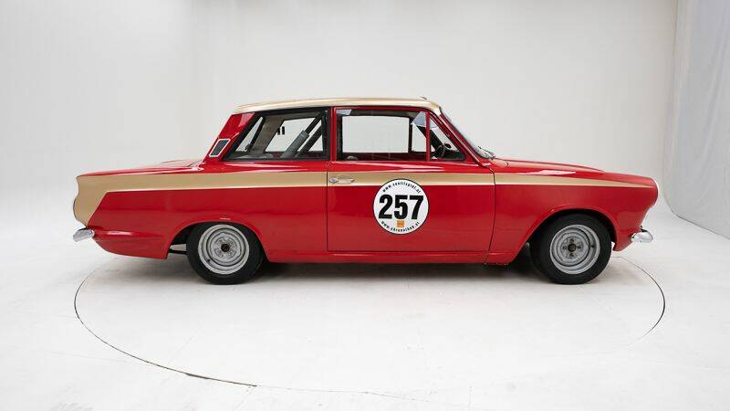 Image 9/15 de Ford Lotus Cortina (1965)
