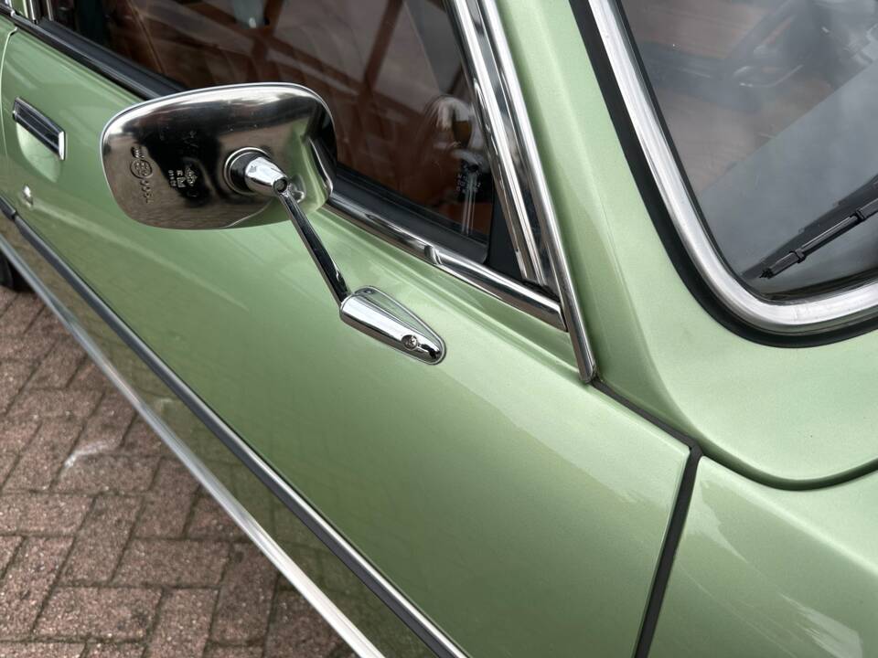 Image 12/80 of Peugeot 504 TI (1976)