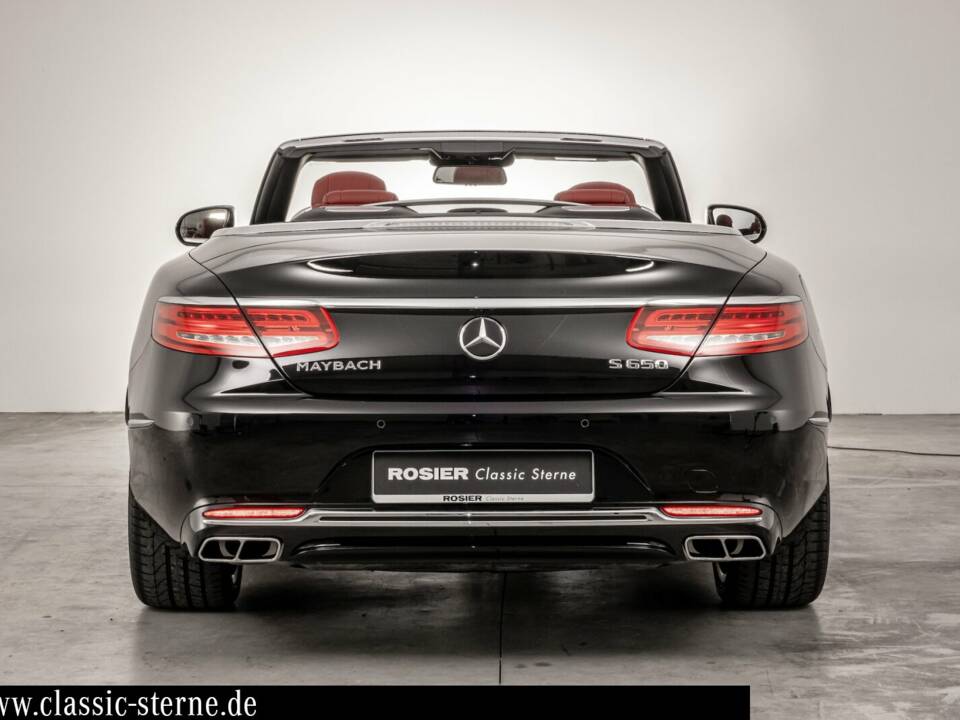 Image 4/15 de Mercedes-Benz Maybach S 650 Cabriolet (2017)