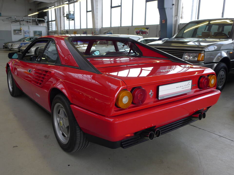 Image 32/47 of Ferrari Mondial 3.2 (1988)