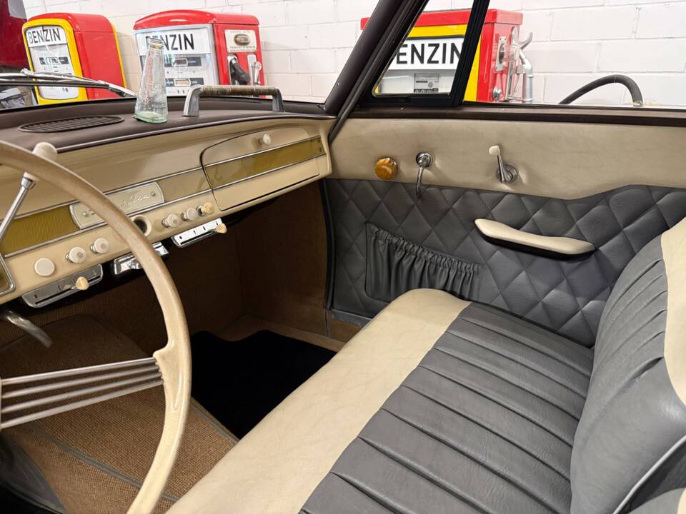 Image 10/17 of Borgward Isabella Coupe (1960)