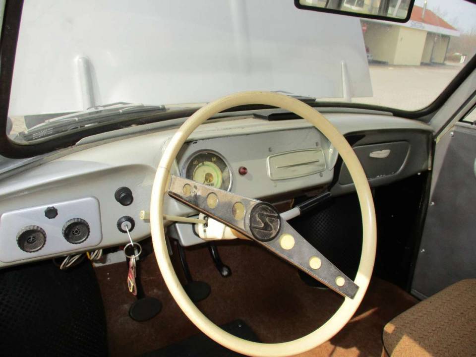 Image 19/41 de Trabant 500 (1959)