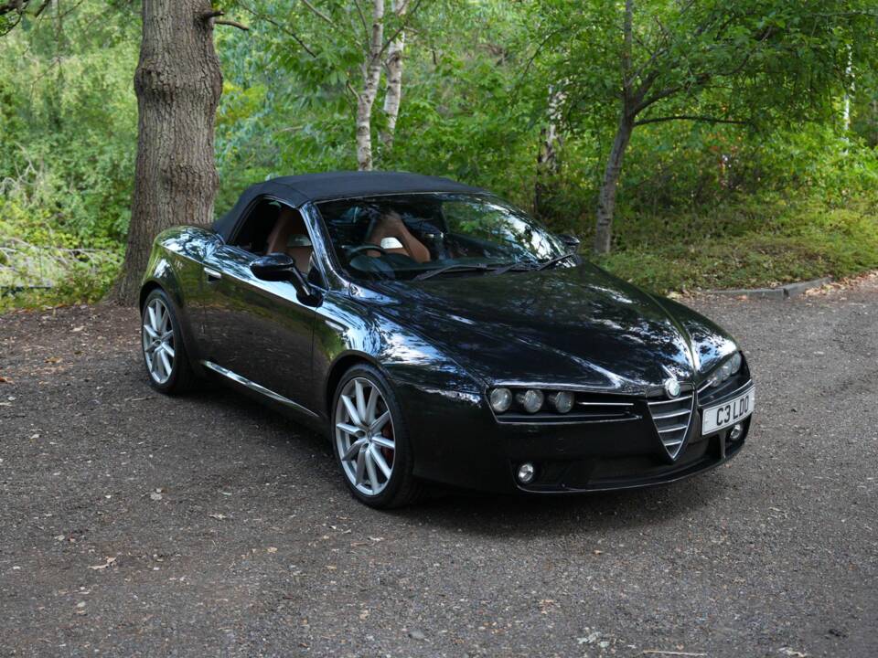 Bild 11/50 von Alfa Romeo Spider 3.2 V6 (2008)