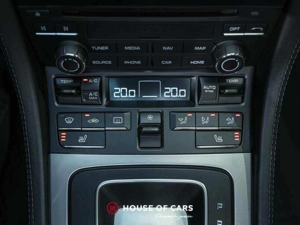 Image 22/25 of Porsche 718 Boxster S (2016)