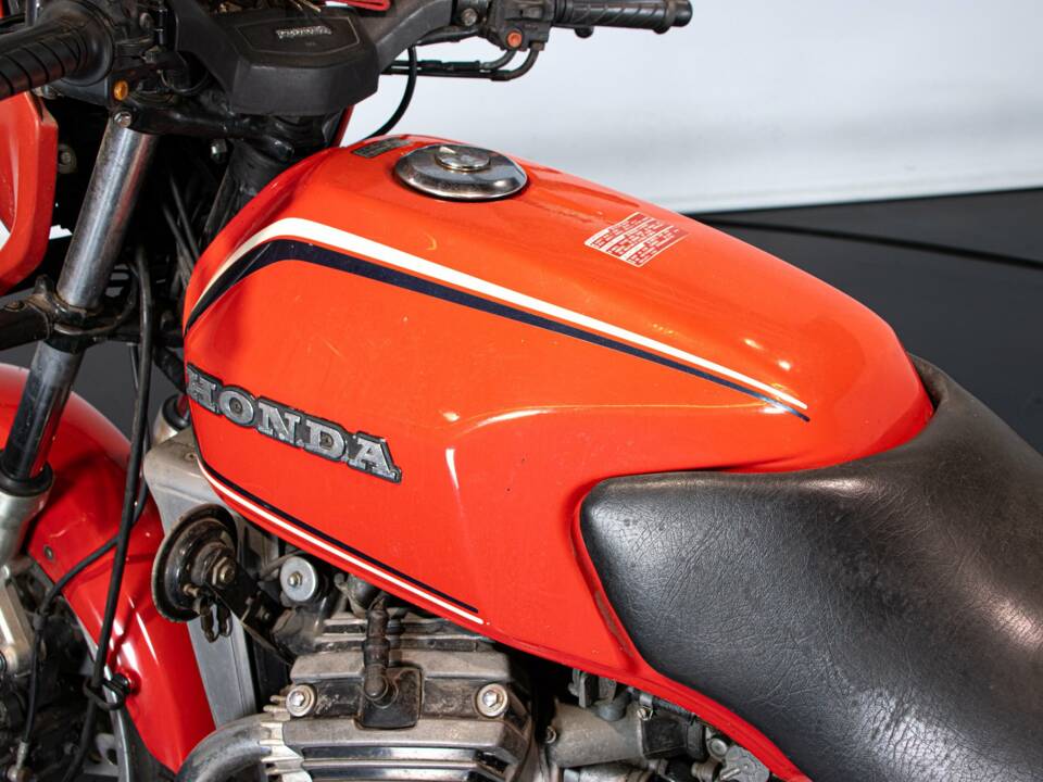 Image 29/40 of Honda CX 500 Turbo (1982)
