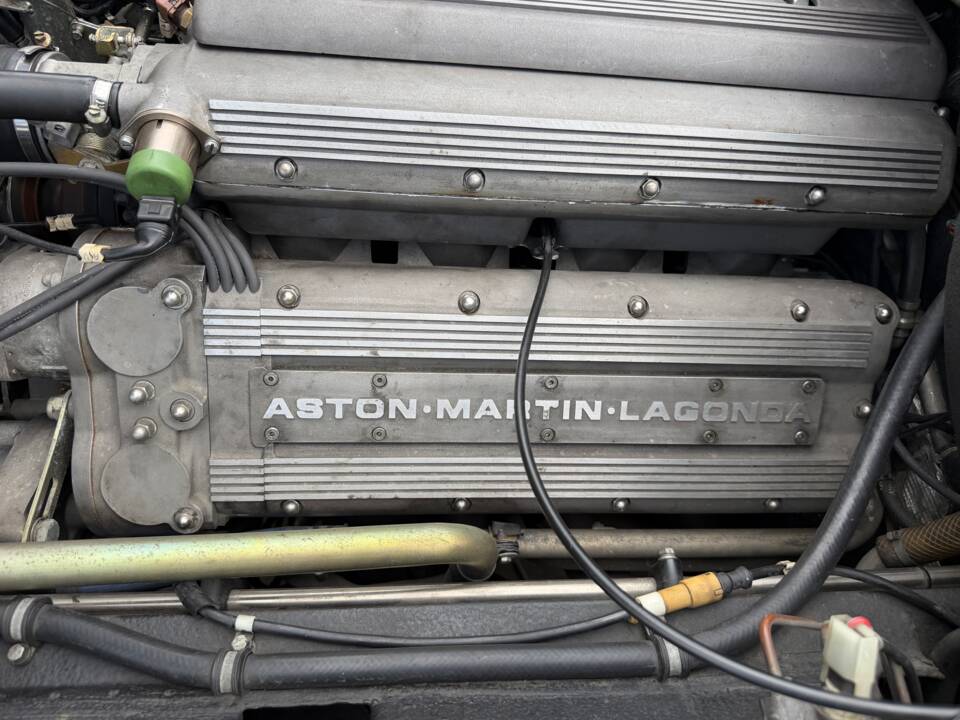 Afbeelding 31/51 van Aston Martin Virage Volante (1993)