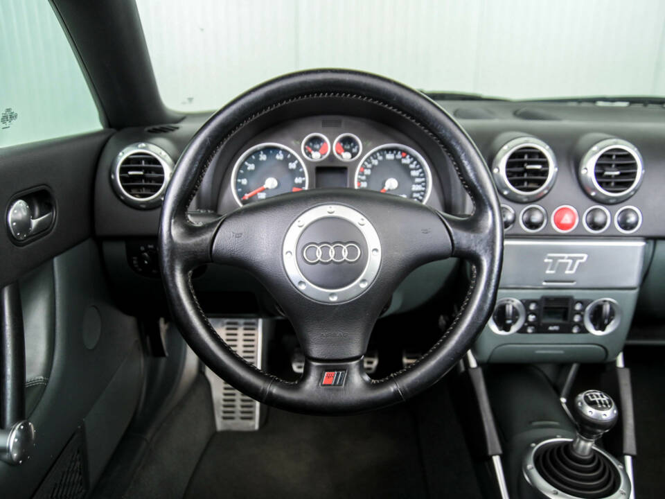 Image 8/50 de Audi TT 1.8 T quattro (2000)