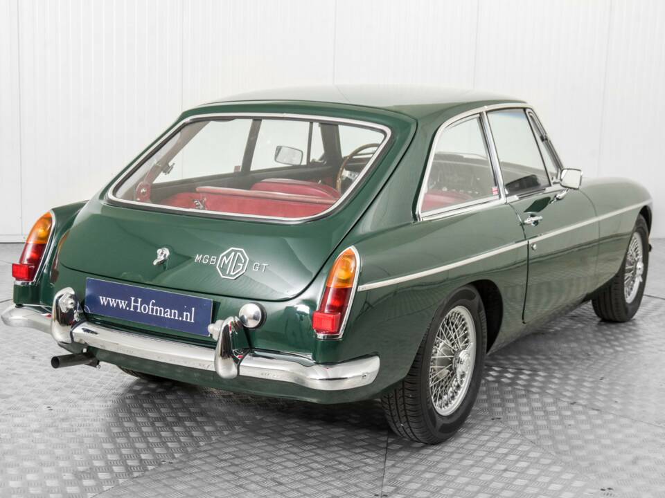 Image 27/50 de MG MGB GT (1966)