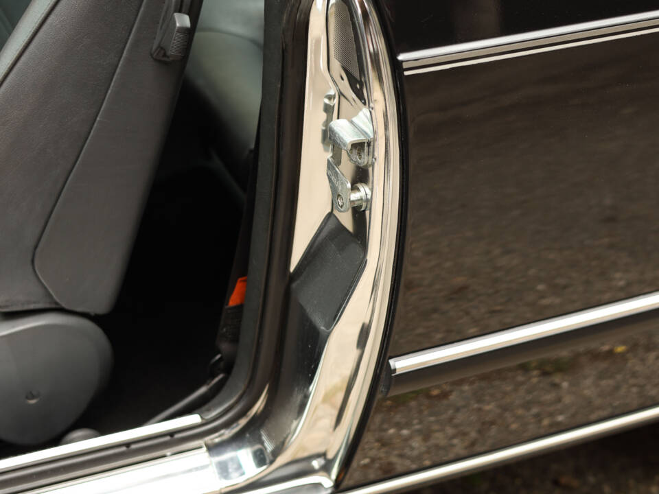 Image 78/99 of BMW M 635 CSi (1988)