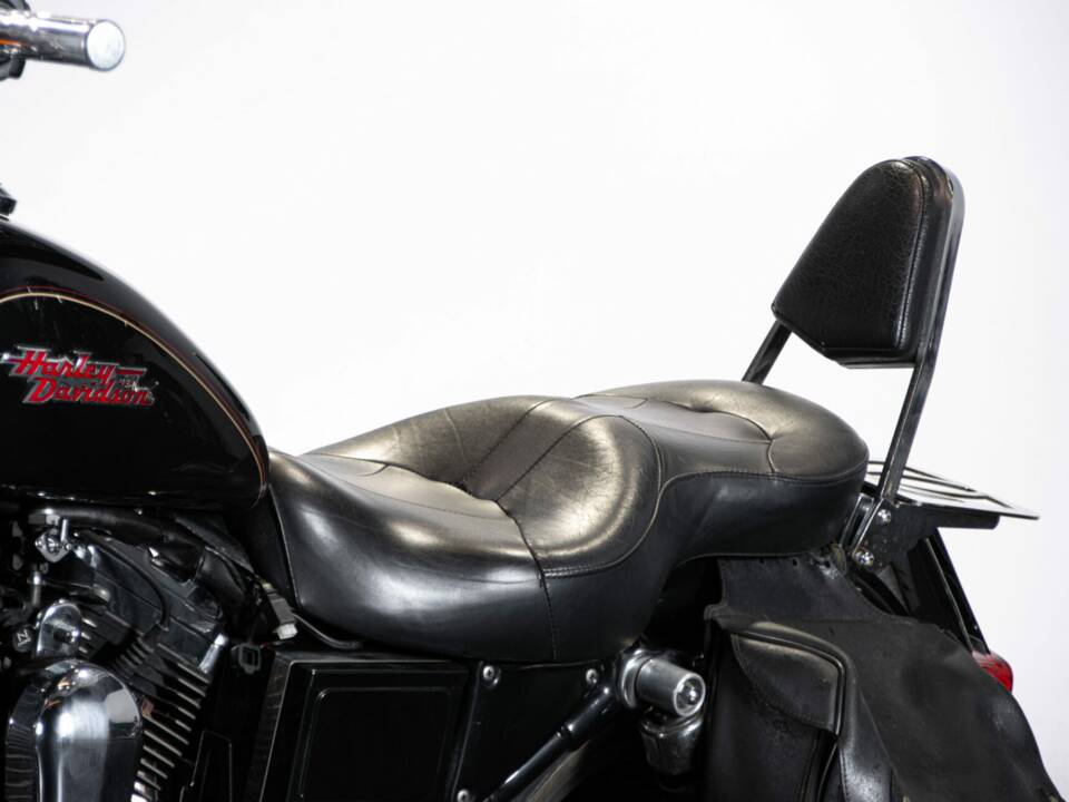 Bild 37/50 von Harley-Davidson XL 1200 C Sportster Custom (1997)