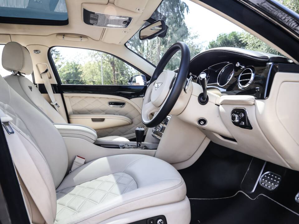Immagine 28/44 di Bentley Mulsanne (2012)