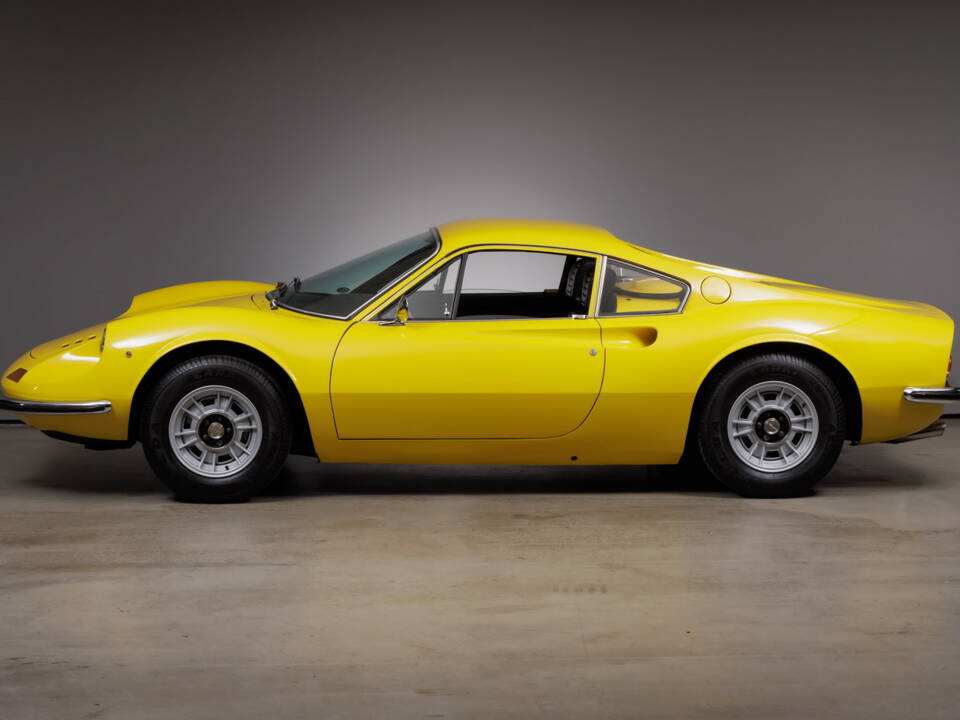 Immagine 10/50 di Ferrari Dino 246 GT (1972)