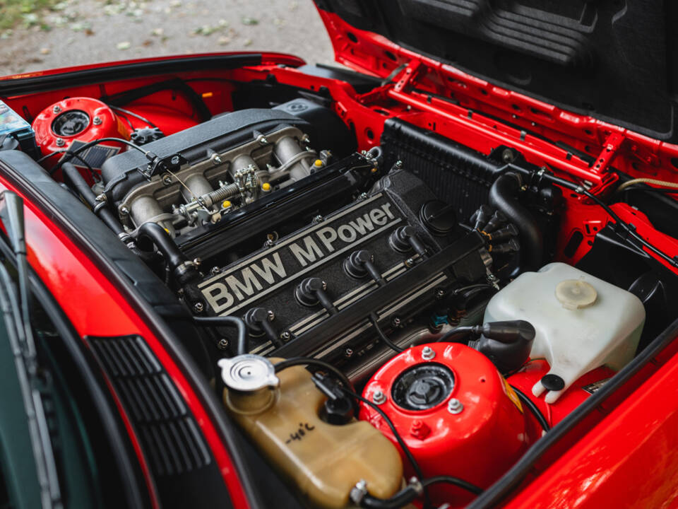Image 3/50 of BMW M3 (1987)