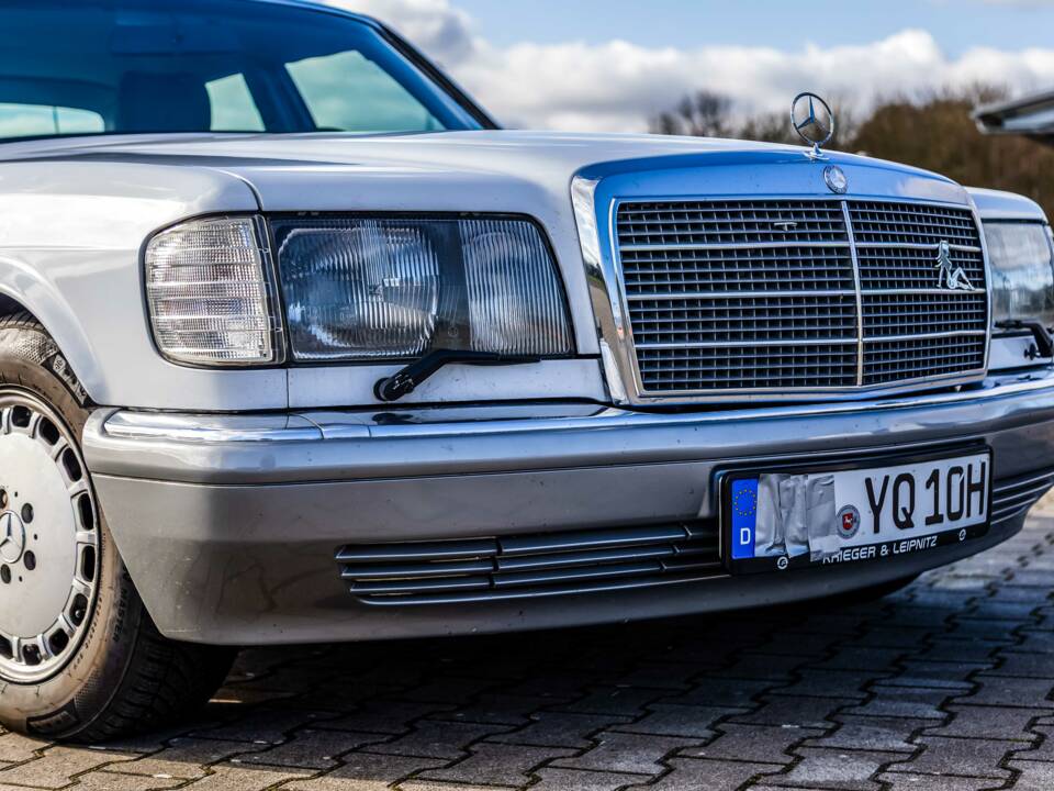 Image 9/175 of Mercedes-Benz 420 SE (1986)