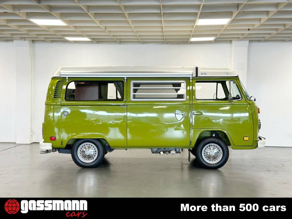 Image 4/15 of Volkswagen T2b Westfalia (1977)