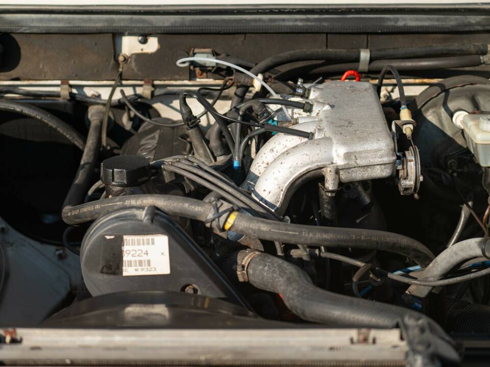 Immagine 42/43 di Volvo 240 GLE Injection (1989)