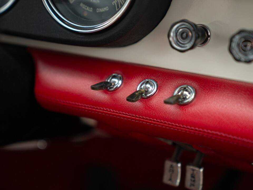 Obraz 48/50 pojazdu Alfa Romeo Giulia Sprint Speciale (1964)