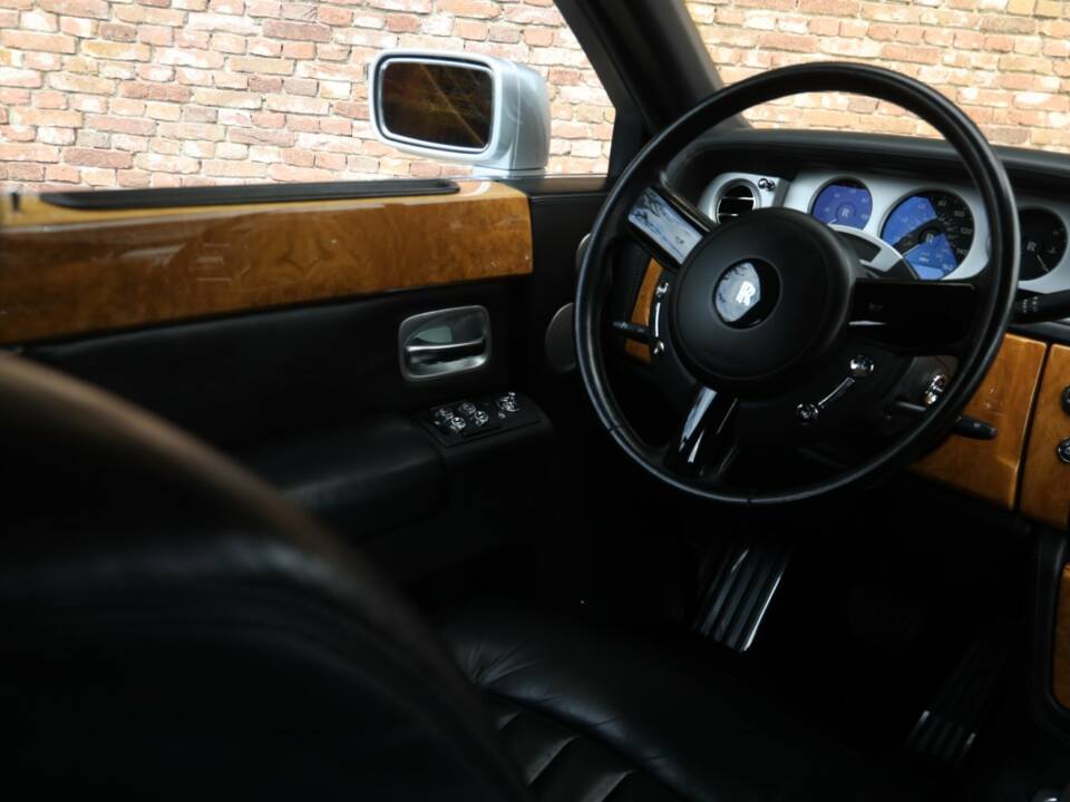 Bild 27/50 von Rolls-Royce Phantom VII (2004)
