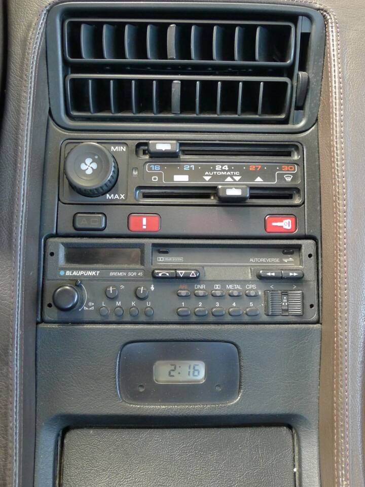 Bild 8/50 von Porsche 928 S (1986)