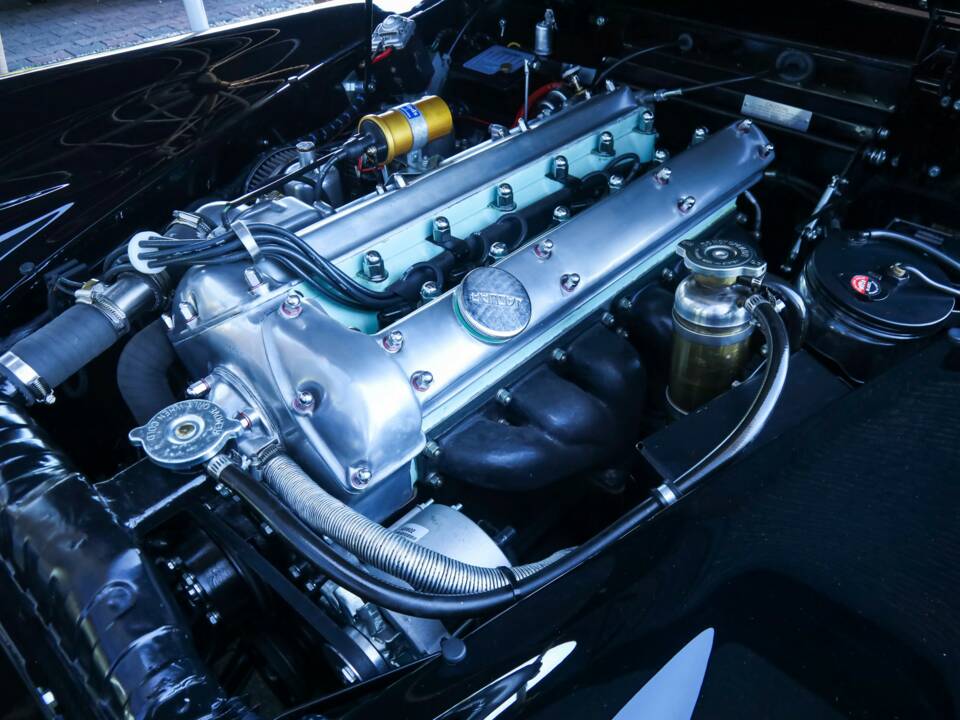 Image 4/50 of Jaguar XK 150 3.4 S DHC (1958)