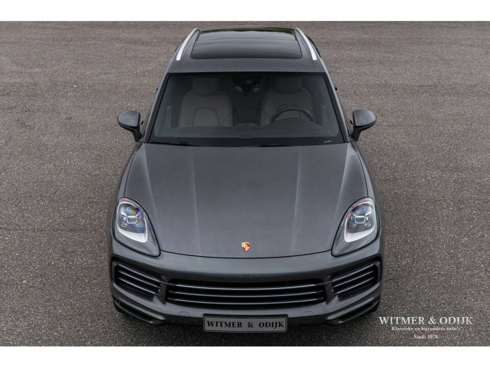 Image 9/38 of Porsche Cayenne (2019)