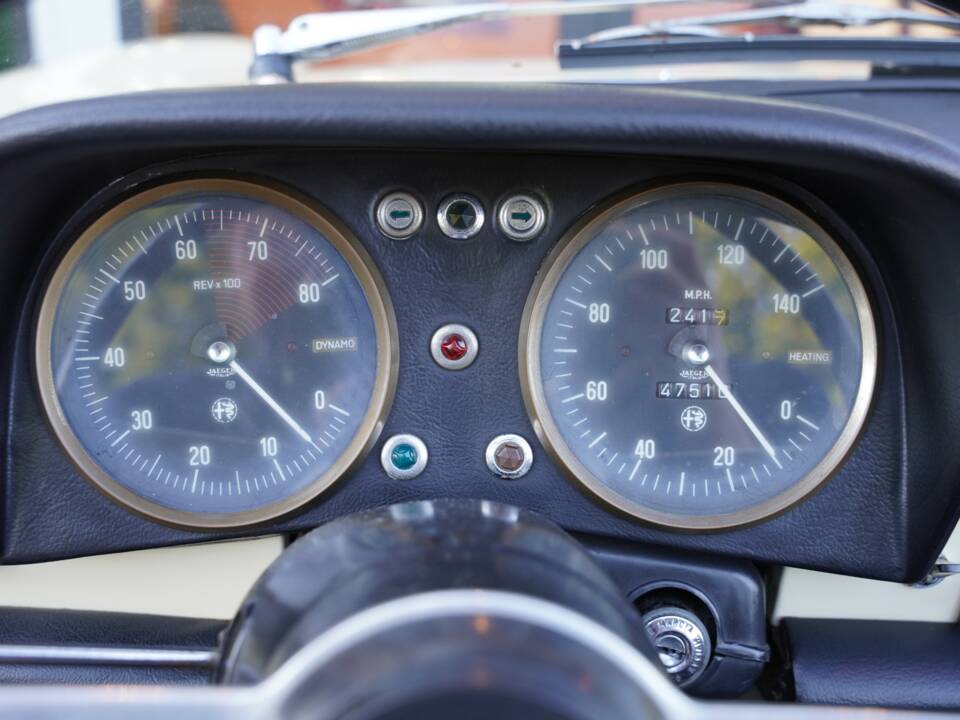 Bild 14/50 von Alfa Romeo 1600 Duetto (1967)