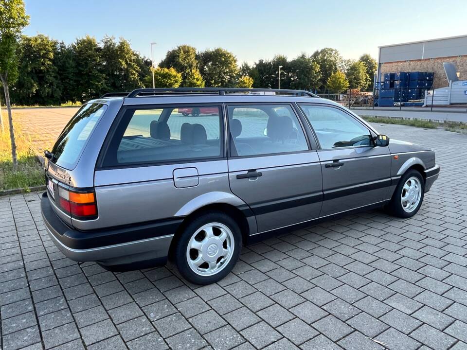 Imagen 3/14 de Volkswagen Passat Variant 2.8 VR6 (1992)