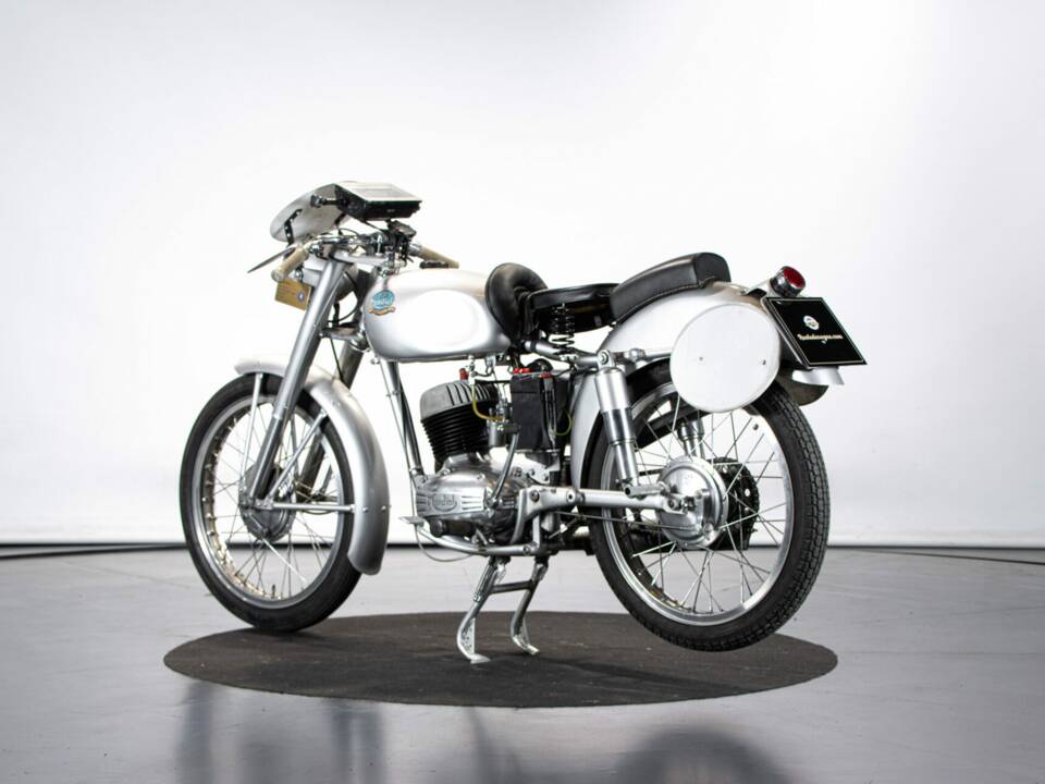 Bild 2/50 von Mondial 160 Sport Lusso (1954)