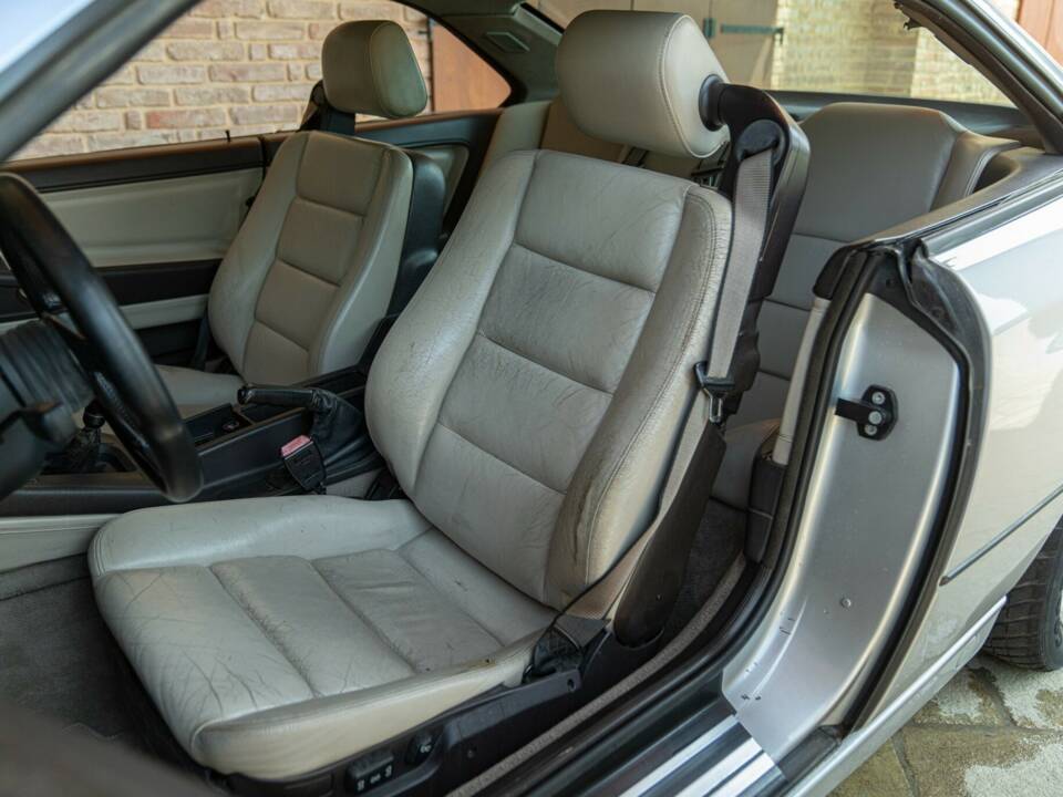 Bild 32/50 von BMW 850i (1990)