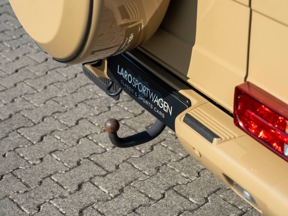 Image 32/33 of Mercedes-Benz G 500 (LWB) (2017)