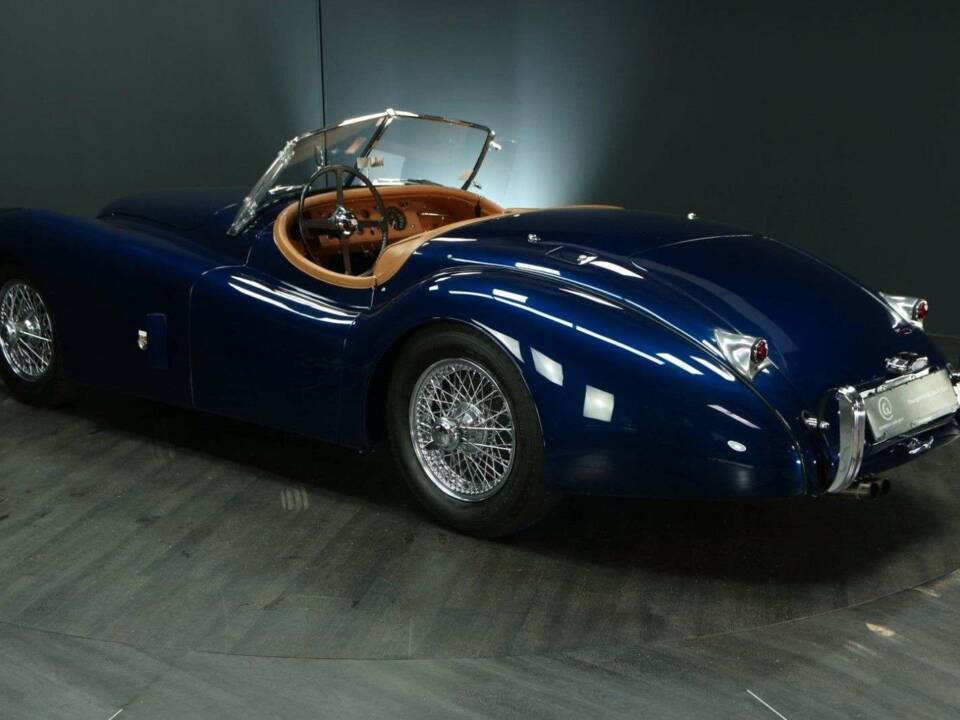 Afbeelding 4/50 van Jaguar XK 120 OTS (1952)