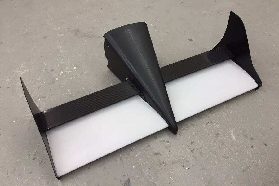 Bild 24/28 von Tyrrell 017 (1988)