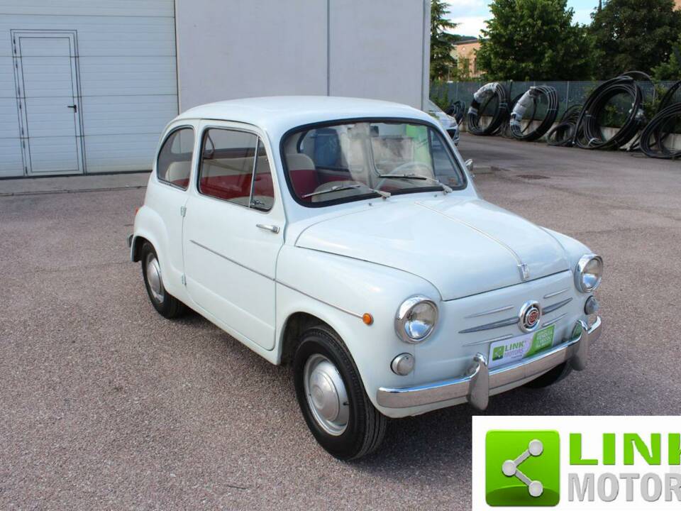 Image 3/10 de FIAT 600 D (1963)