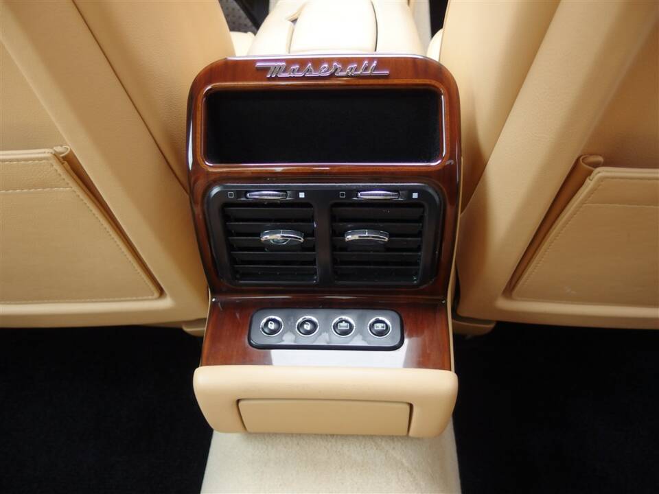 Bild 72/95 von Maserati Quattroporte 4.2 (2007)