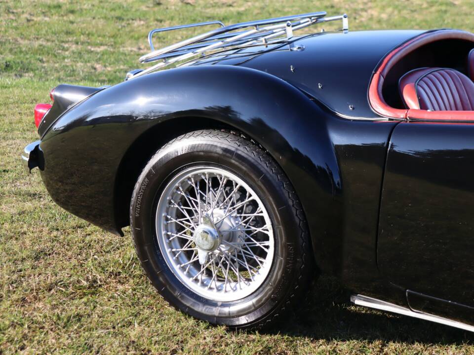 Immagine 45/50 di MG MGA 1600 (1959)