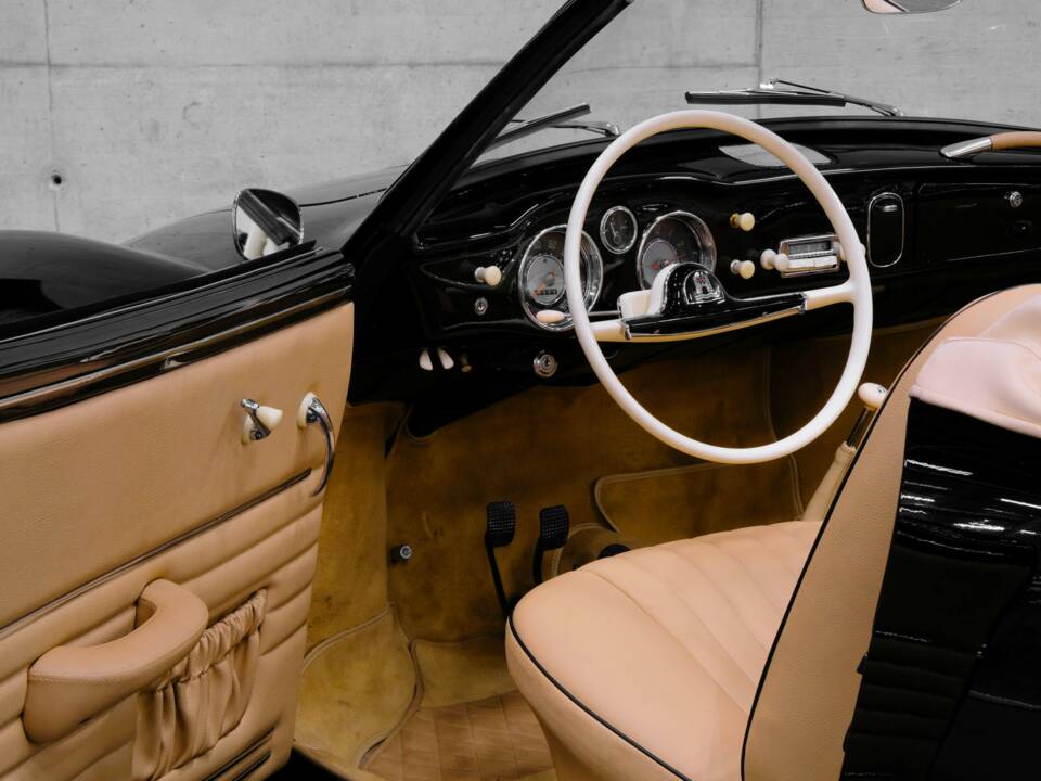 Image 21/50 of Volkswagen Karmann Ghia 1200 (1959)