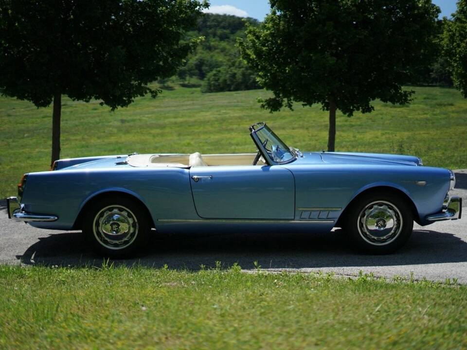 Afbeelding 6/8 van Alfa Romeo 2000 Spider (1960)