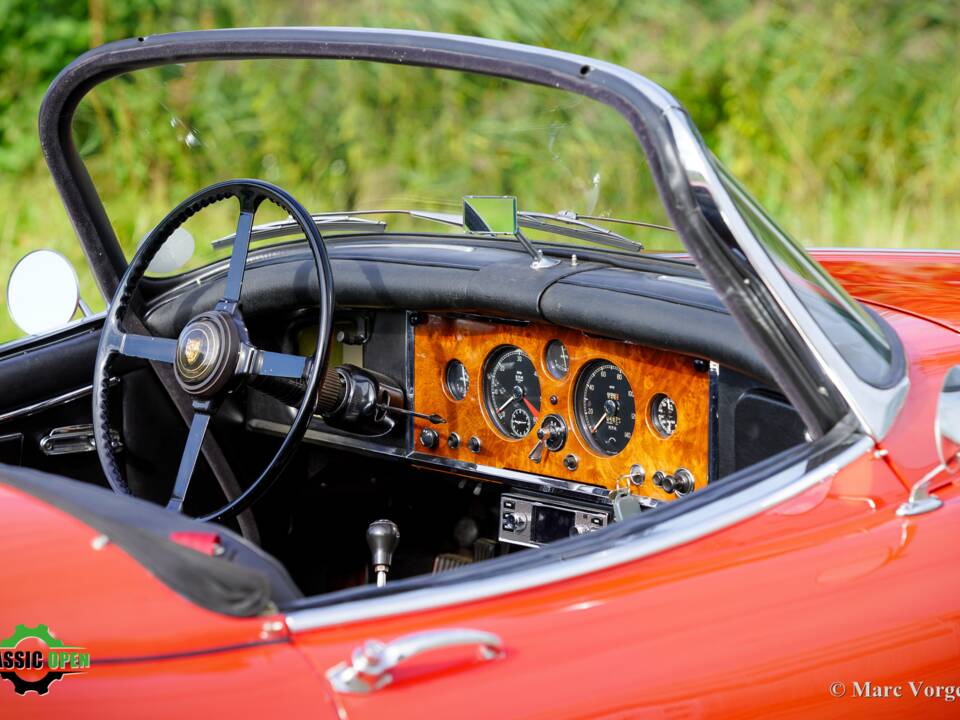 Imagen 36/58 de Jaguar XK 150 OTS (1958)