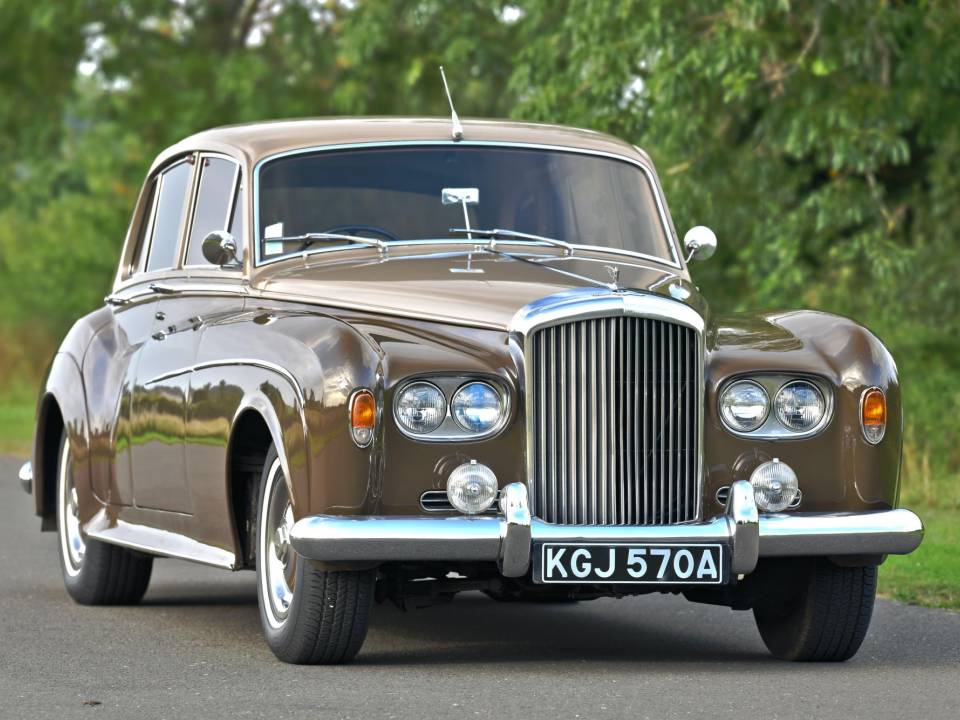 Immagine 6/50 di Bentley S 3 (1963)